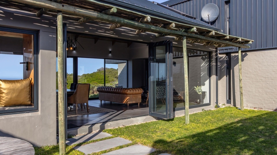 4 Bedroom Property for Sale in Romansbaai Estate Western Cape